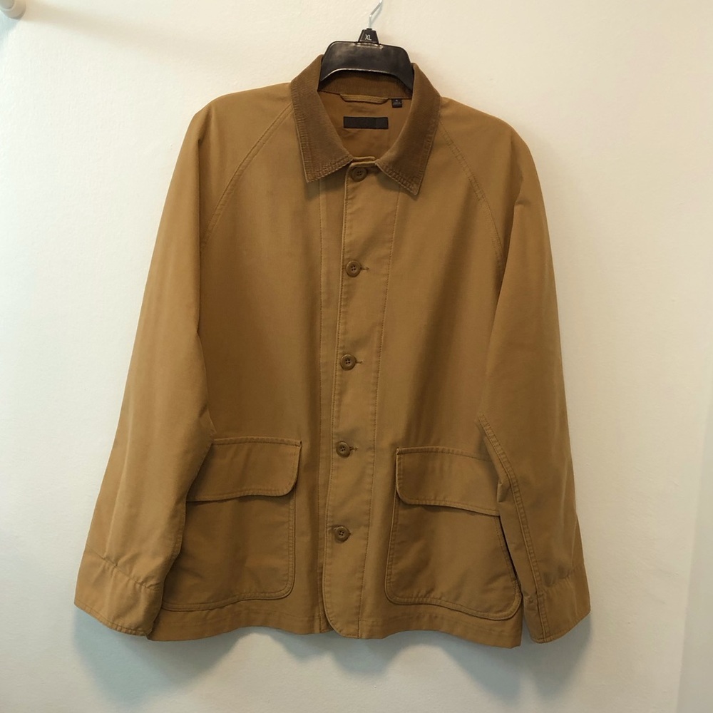 COPY - Uniqlo men’s hunter jacket, khaki, size M, back length 28”.